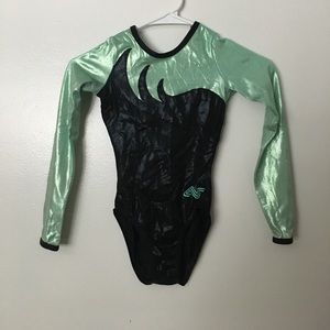 Child's medium long sleeve Leotard